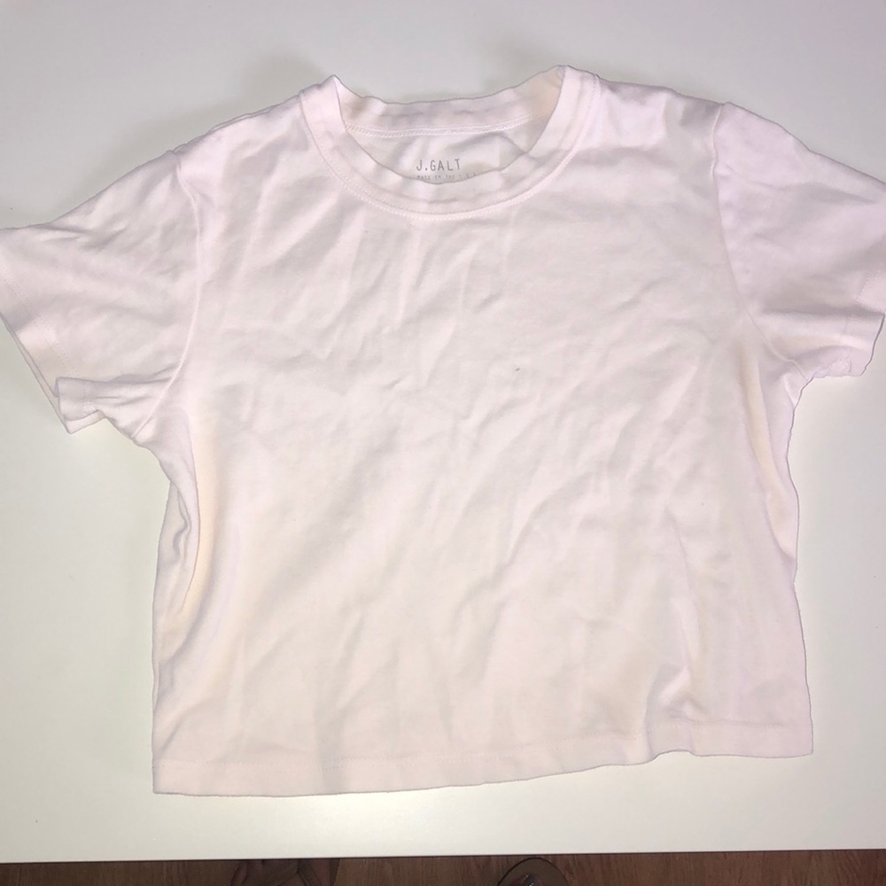 baby pink t-shirt